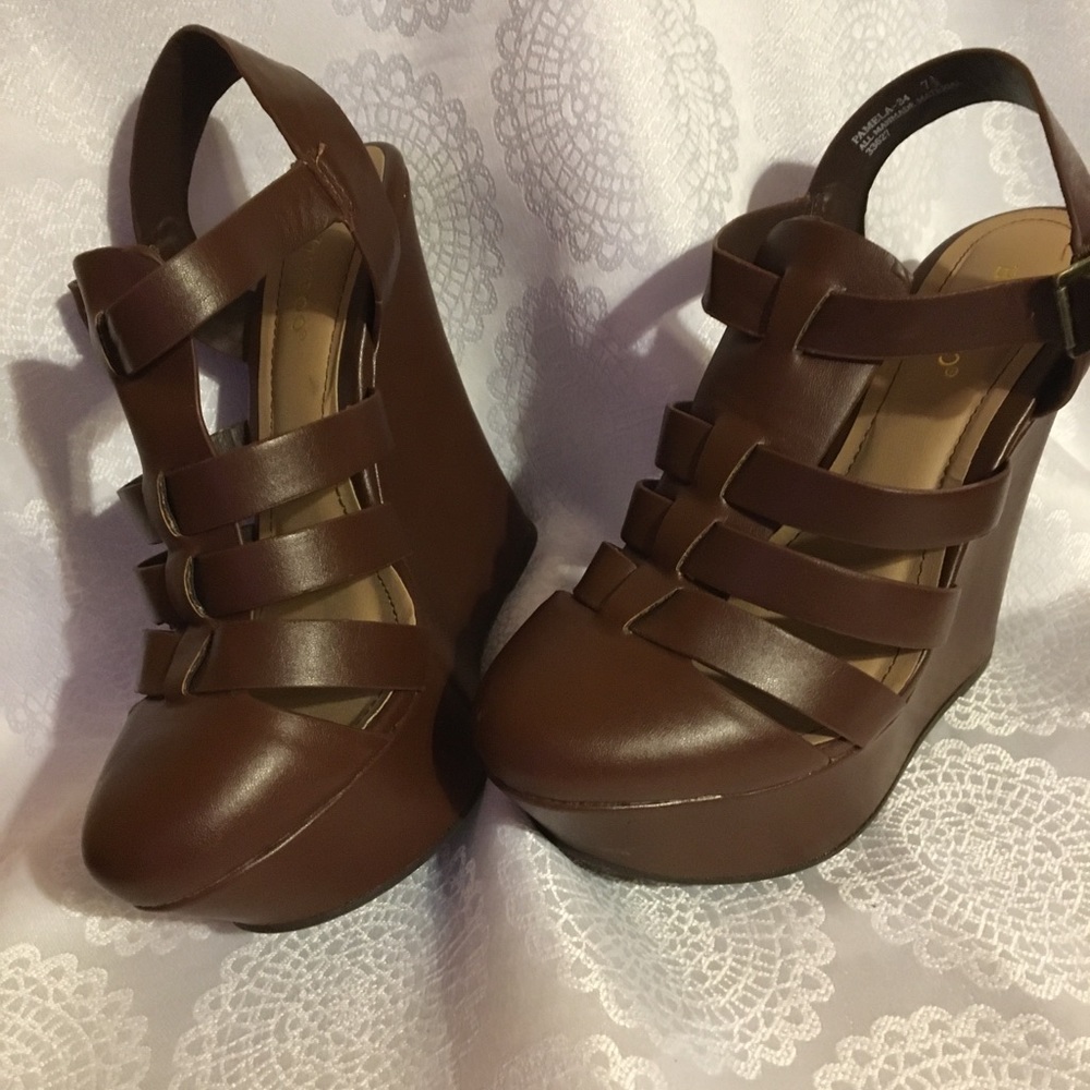 Bamboo Platform Sandala